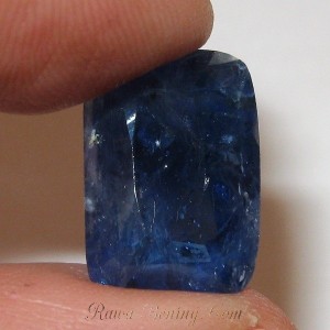 Blue Ceylon Sapphire 10 carat