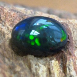Black Opal Sisik Naga 2.27 Carat