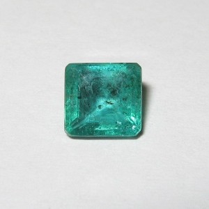Natural Emerald Square 1.1 carat Kualitas Luster Top!