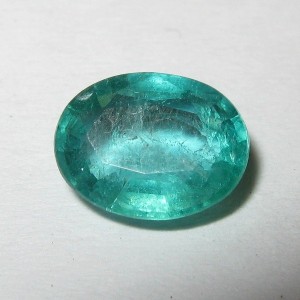 Natural Emerald 1.06 carat Berkualitas Bagus