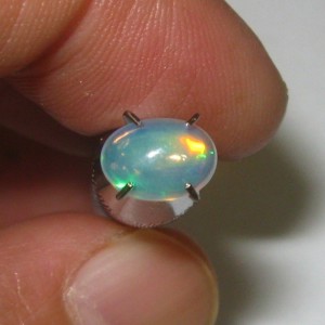 Welo Rainbow Opal 0.50 carat