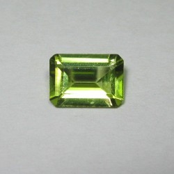 Rectangular Peridot Natural 0.82 carat