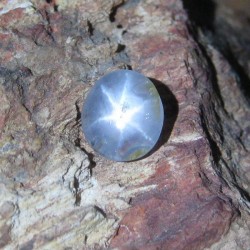 Batu Mulia Natural Grey Star Sapphire 1.96 carat