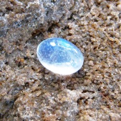 Moonstone Blue Flash 2.36 carat