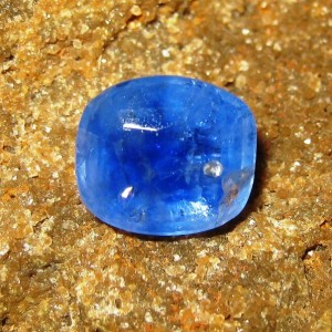 Batu Permata Natural Blue Sapphire 3.87 carat Cushion Cut