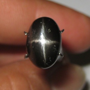 Batu Mulia Black Star Diopside 5.36 carat Oval Cabochon