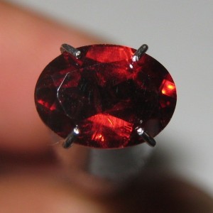 Pyrope Almandite Garnet 1.35 carat