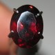 Batu Permata Garnet Merah Pekat 1.52 carat Oval Cut