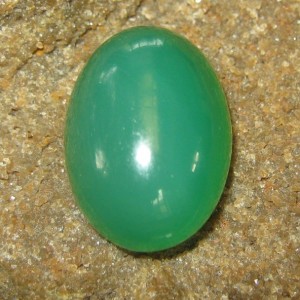 Green Cabocohn Chalcedony 13.45 carat