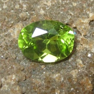 Oval Green Peridot 1.50 carat