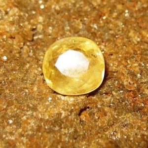Safir Light Yellow Fancy Cut 1.19 carat