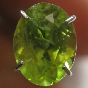 Oval Green Peridot 1.20 carat