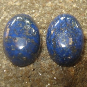 2 Pcs Lapis Lazuli 13.35 carat