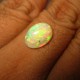 Batu Opal Pelangi 2.52 Carat untuk Cincin Penggemar Opal