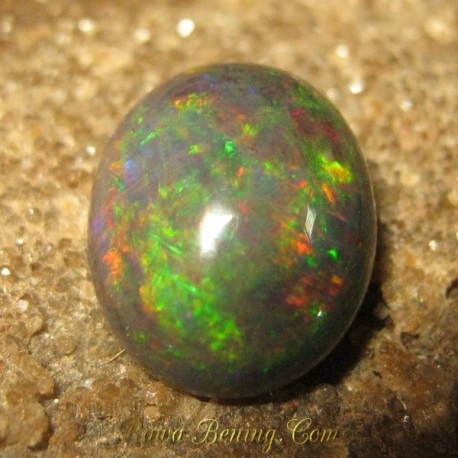 Batu Mulia Natural Black Opal Forest Multi Color 1.90 carat