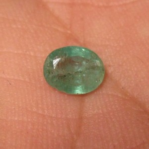 Batu Zamrud Oval 0.71 carat