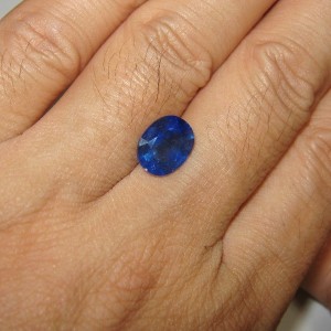 Batu Permata Safir Royal Blue 4.35 carat
